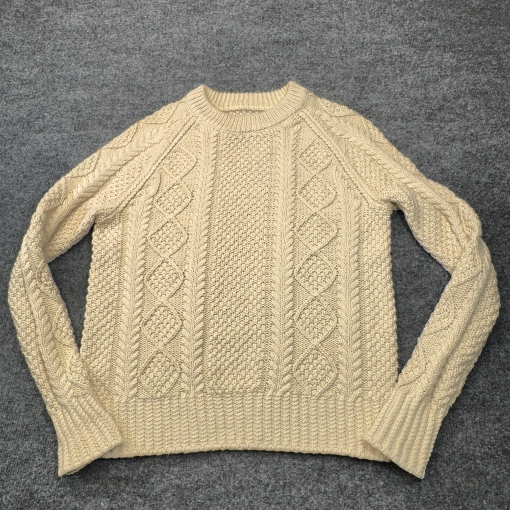 LL Bean Signature Sweater Womens Medium Beige Cable Knit Cotton Fisherman Crew